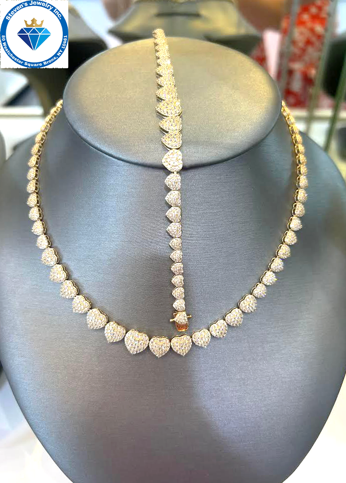 "Heart Link Necklace and Bracelet Set in 14K Gold - A Symbol of Love"