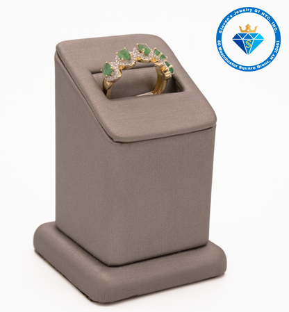 "Modern 14K Yellow Gold Ring with Vibrant Green Stones - A Statement of Style"
